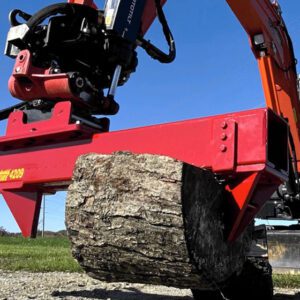 4209-excavator-log-splitter-in-action